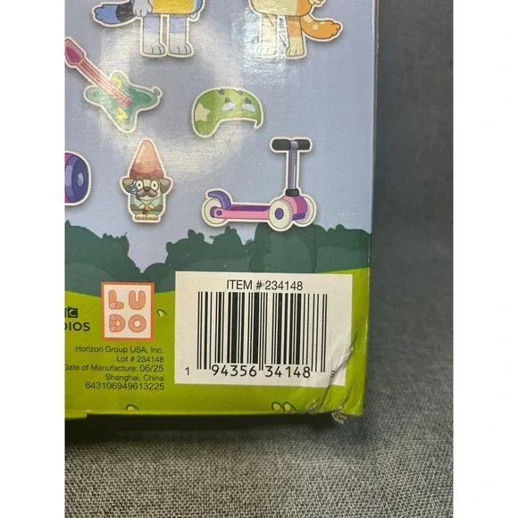 Bluey Ultimate Activity Set Kids OS Multi 4-in-1 SlimySand Felt Magnetic Puzzle - Picture 8 of 13